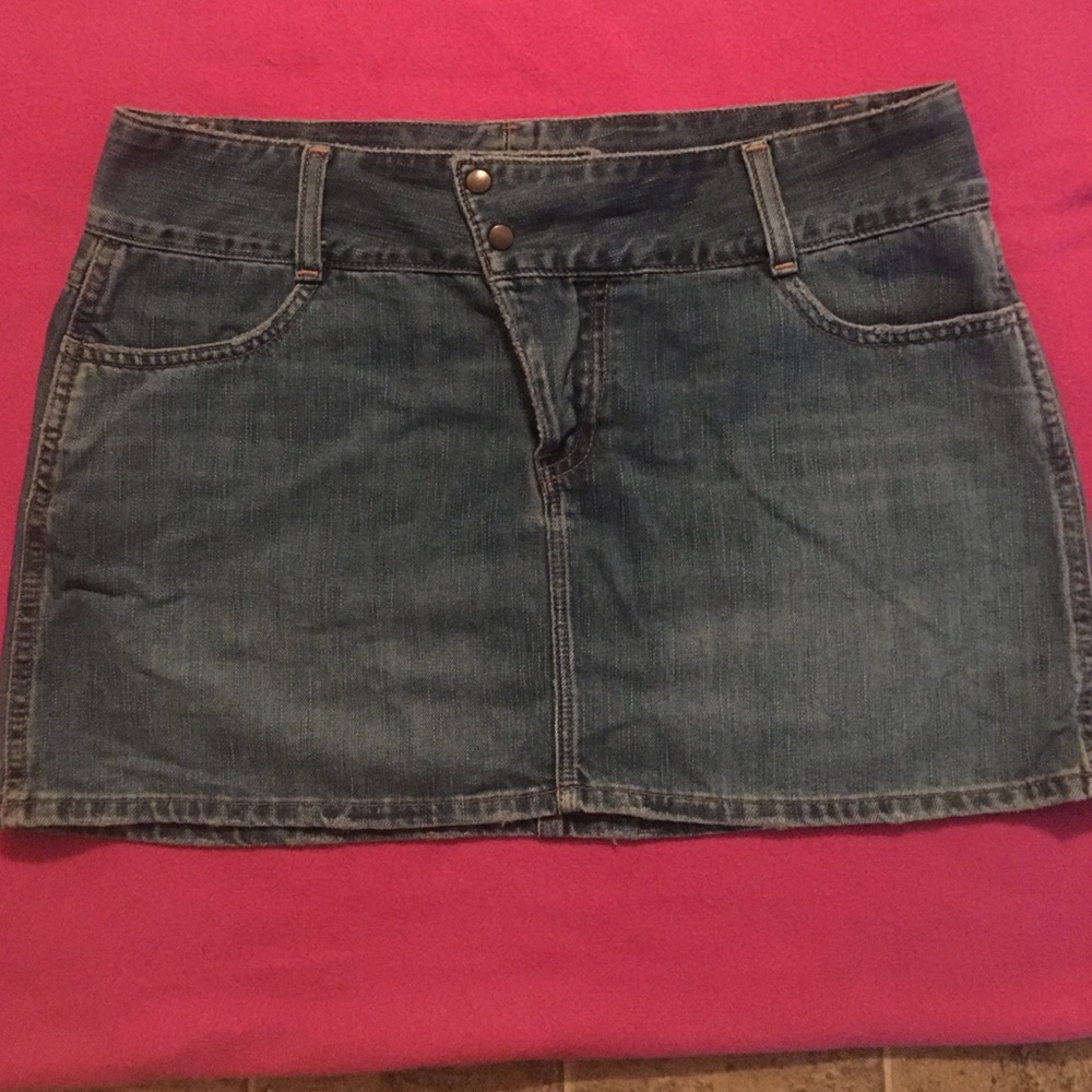 American Eagle Jean Skirt